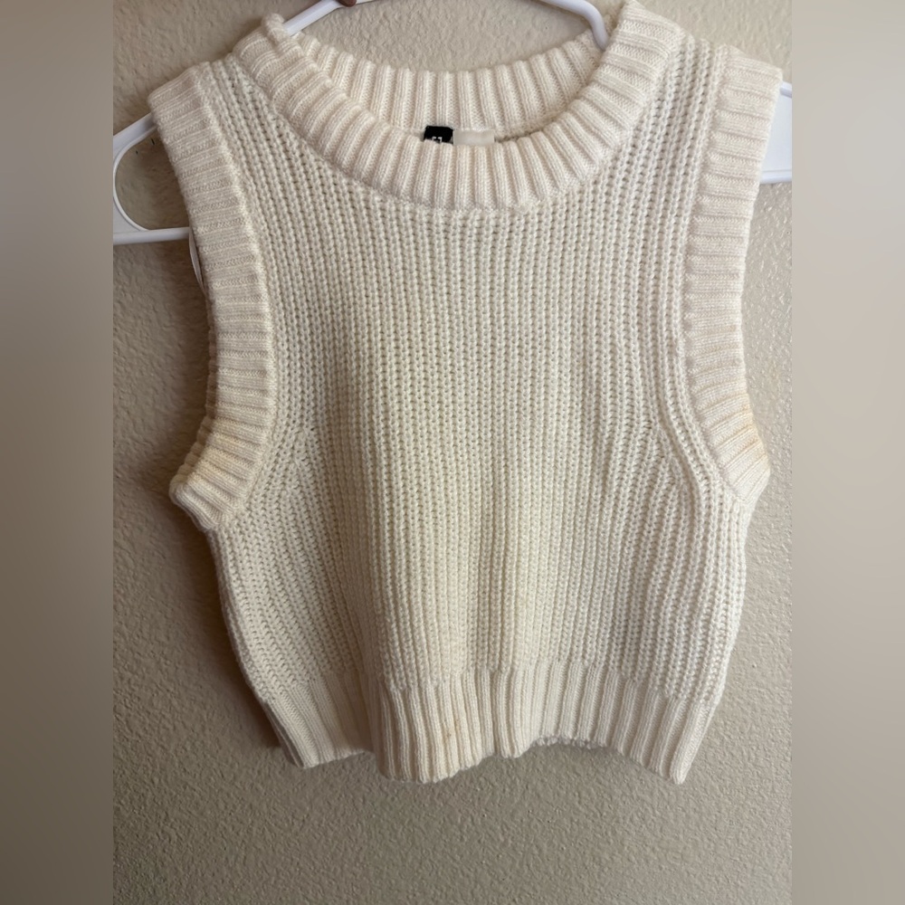 H&M Cream Knit Sweater Vest